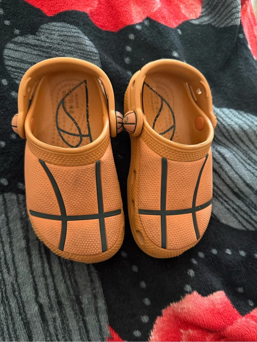 Crocs Kids Orange Basketball Print Clogs with Black Detail